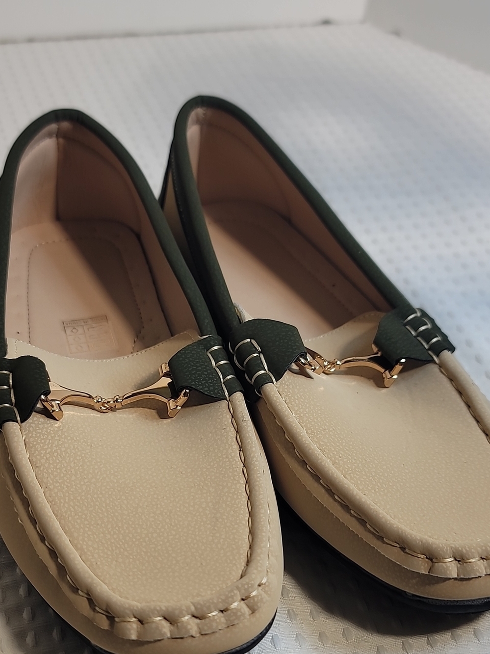Classic Beige and Dark Green Women's Moccasin Loafers